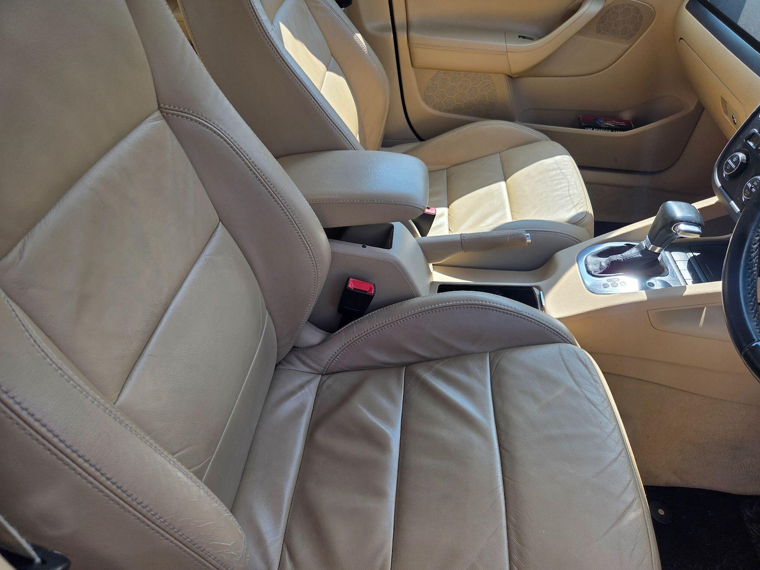 Used Volkswagen Jetta 2009 for sale - 76270447: Photo 11