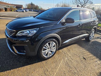 Used Peugeot 5008 2018 for sale - 77376159: Photo