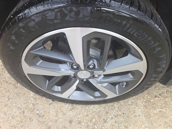 Used Hyundai KONA 2018 for sale - 75310242: Photo 32