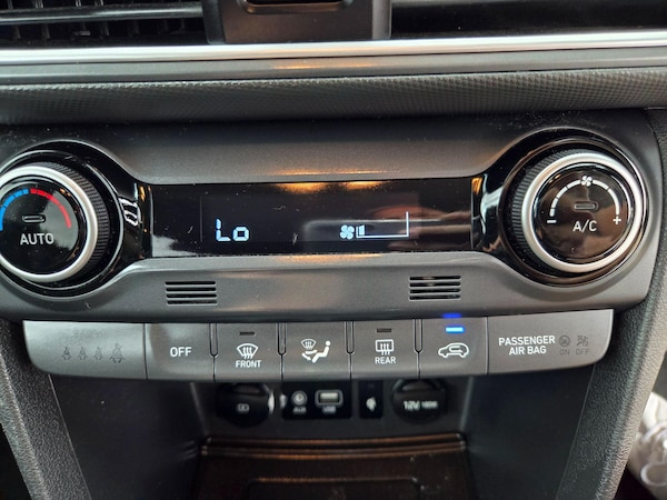 Used Hyundai KONA 2018 for sale - 75310242: Photo 41