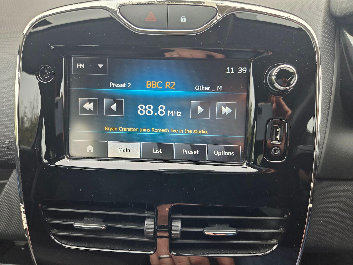 Used Renault Clio 2013 for sale - 76597016: Photo 21