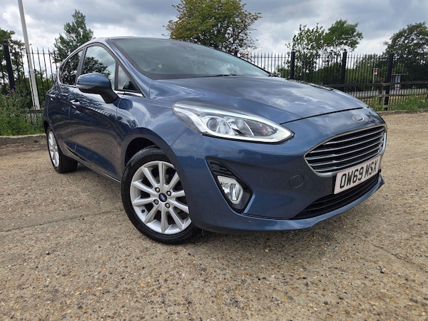 Used Ford Fiesta 2020 for sale - 75246667: Photo 2