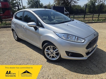 Used Ford Fiesta 2016 for sale - 79589488: Photo