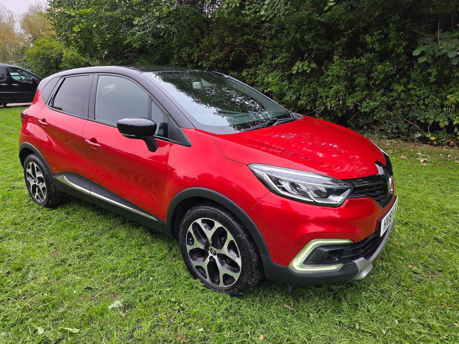 Used Renault Captur 2018 for sale - 75809407: Photo 2