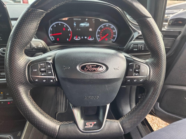 Used Ford Fiesta 2018 for sale - 76179756: Photo 38