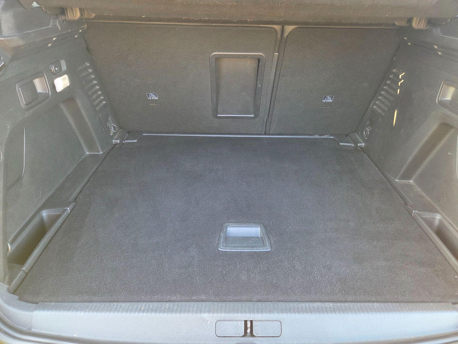 Used Peugeot 3008 2018 for sale - 76715316: Photo 38