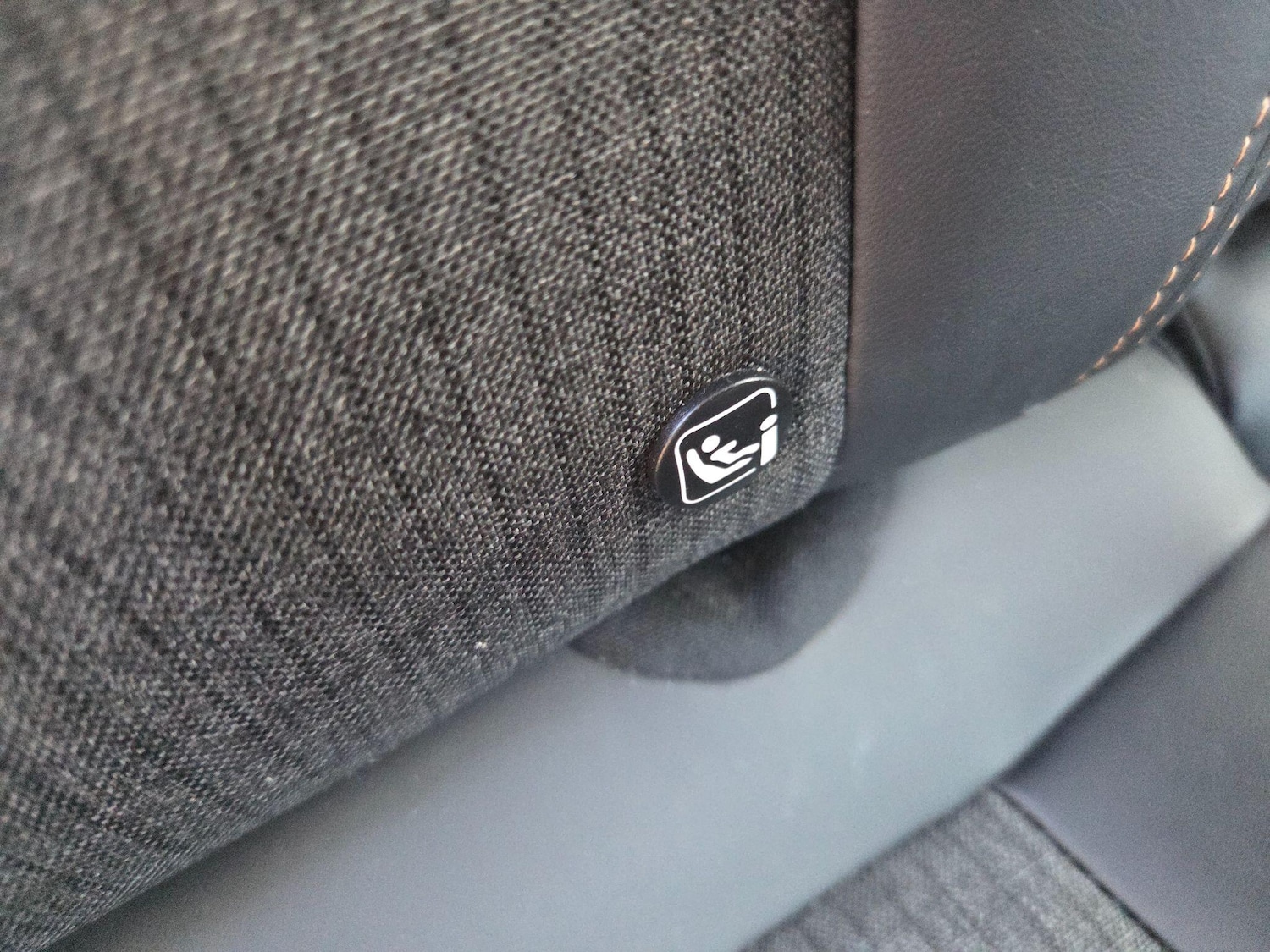 Used Peugeot 3008 2018 for sale - 76715316: Photo 43