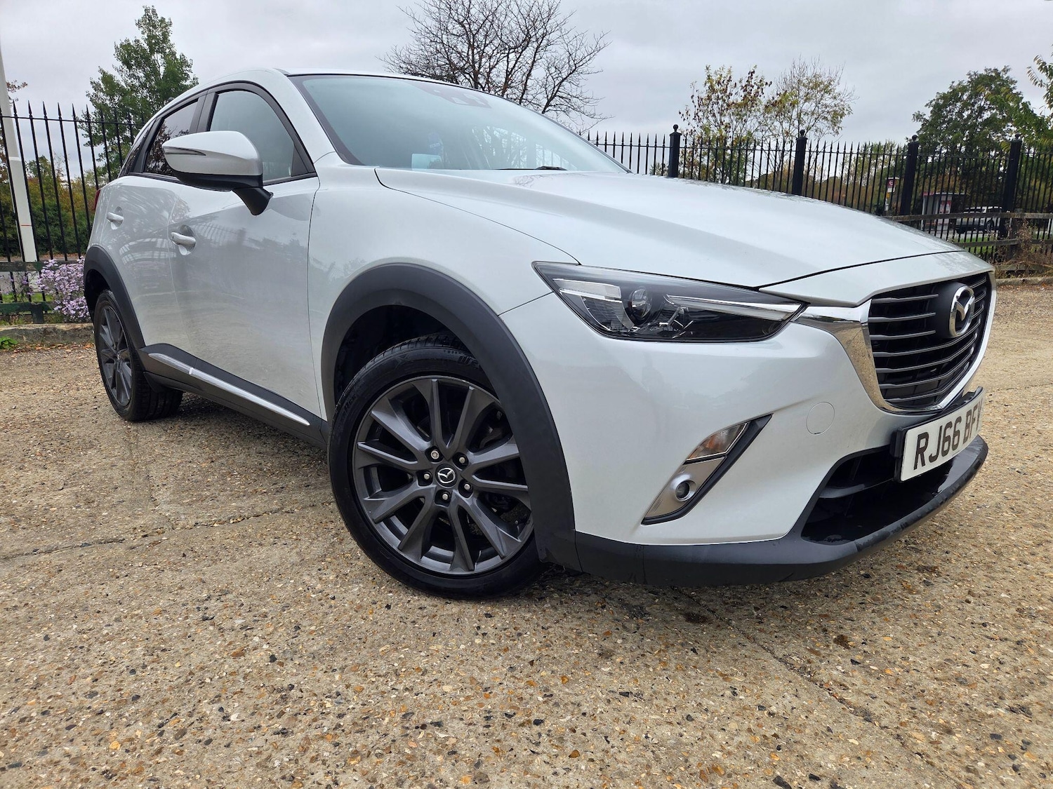 Used Mazda CX-3 2016 for sale - 76251393: Photo 2
