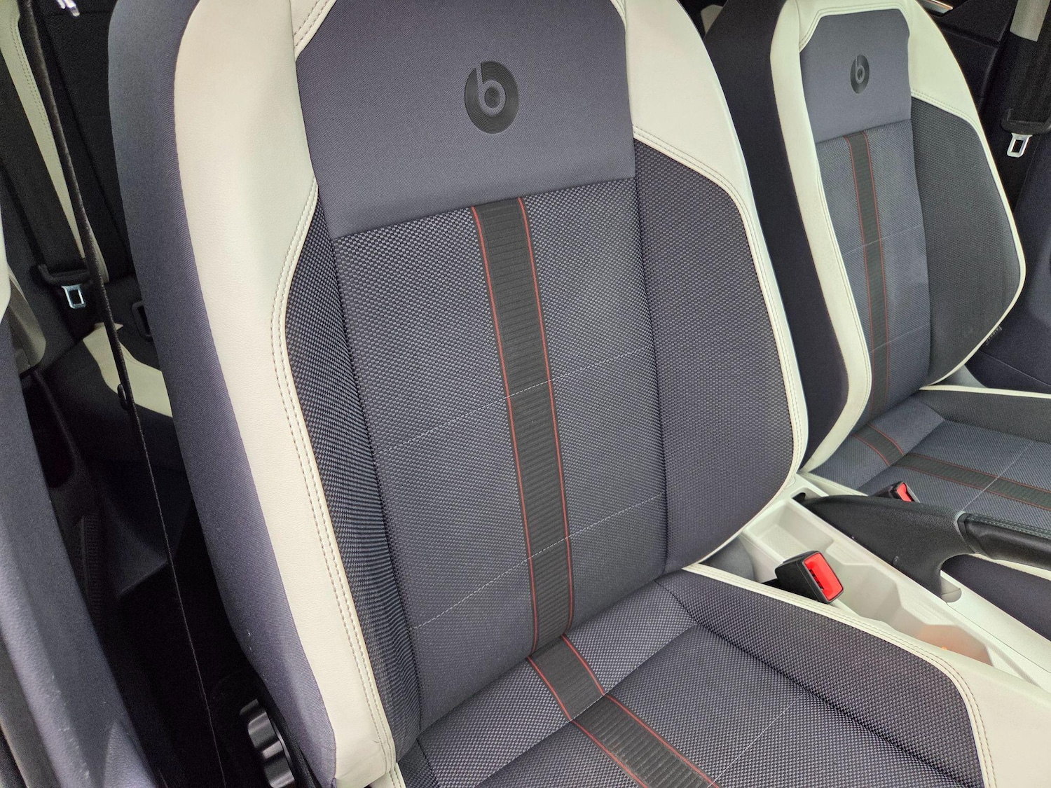 Used Volkswagen Polo 2018 for sale - 76597319: Photo 14