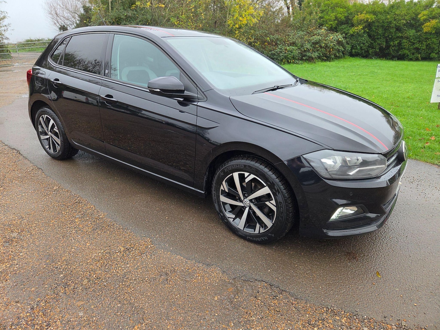 Used Volkswagen Polo 2018 for sale - 76597319: Photo 2
