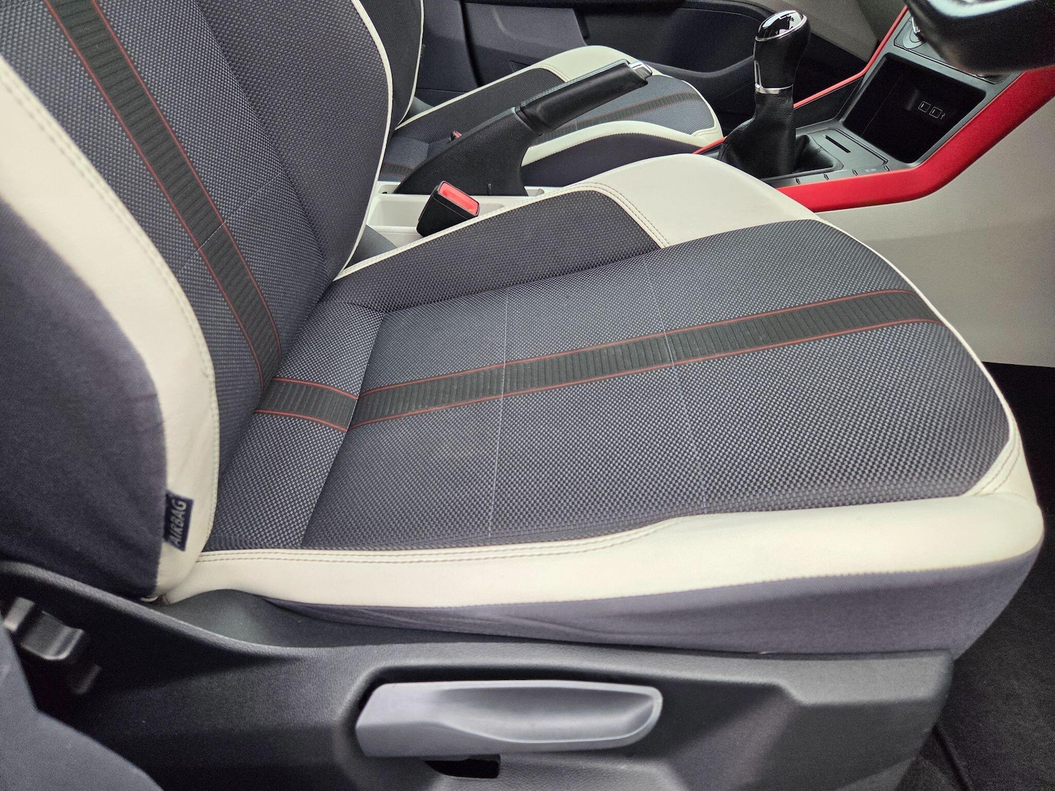 Used Volkswagen Polo 2018 for sale - 76597319: Photo 21