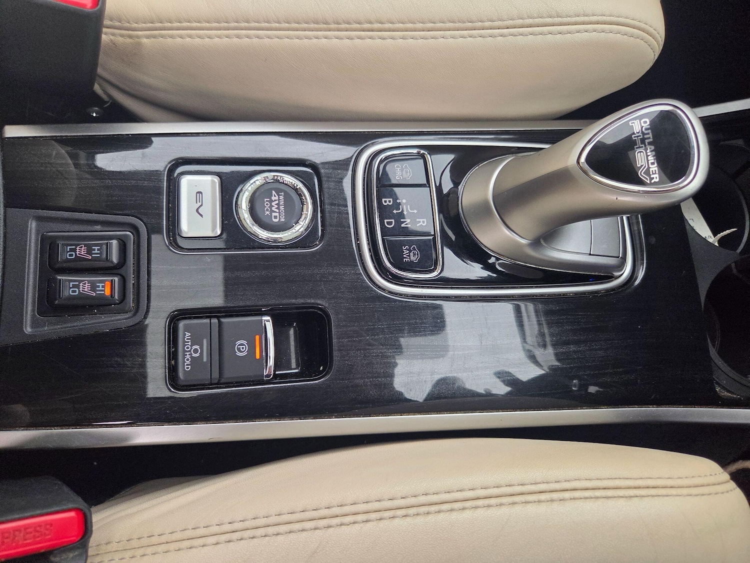 Used Mitsubishi Outlander 2017 for sale - 77290826: Photo 10