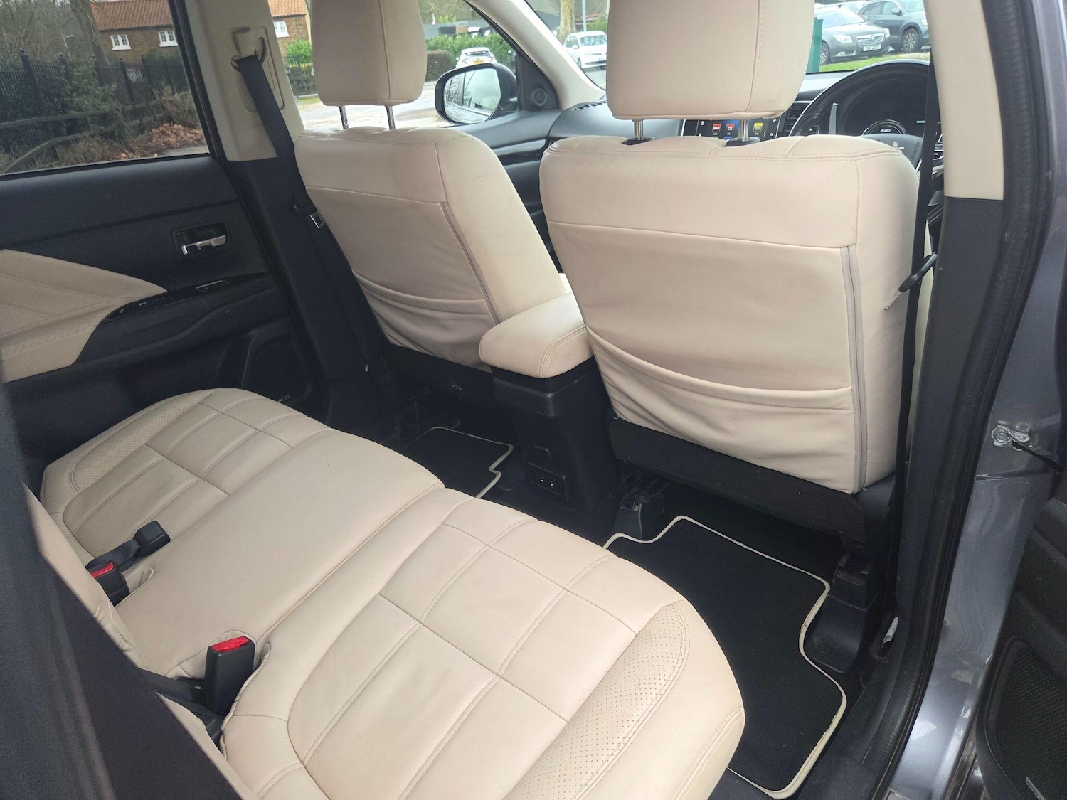 Used Mitsubishi Outlander 2017 for sale - 77290826: Photo 13