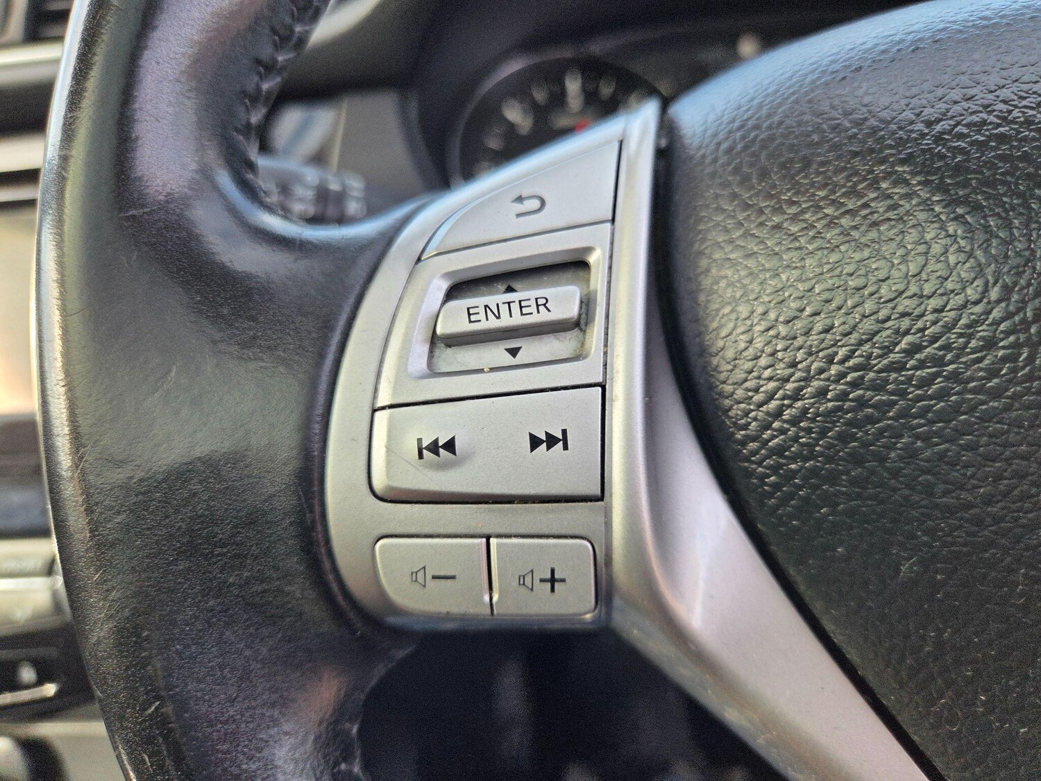 Used Nissan Qashqai 2016 for sale - 76348744: Photo 17