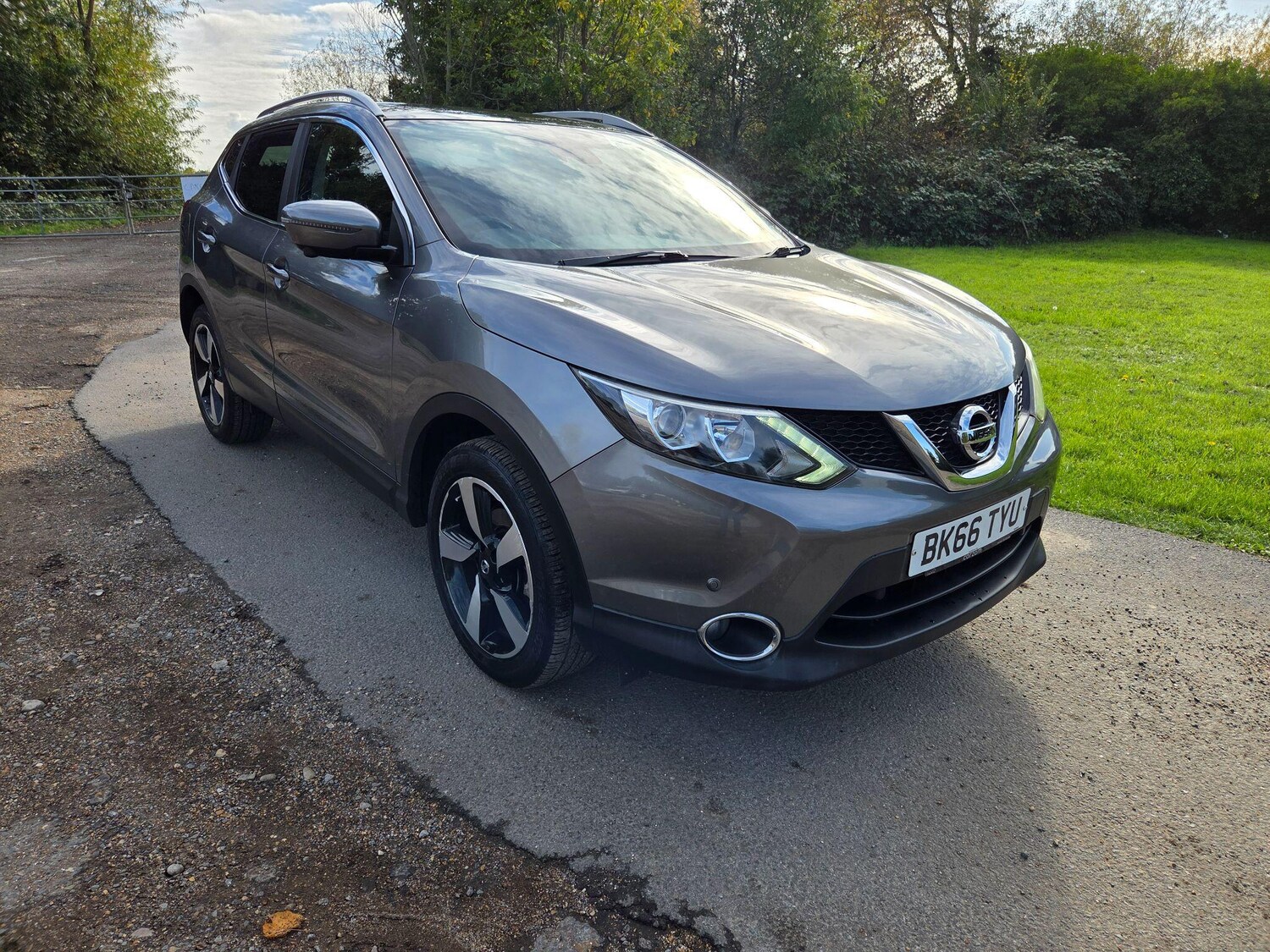 Used Nissan Qashqai 2016 for sale - 76348744: Photo 8