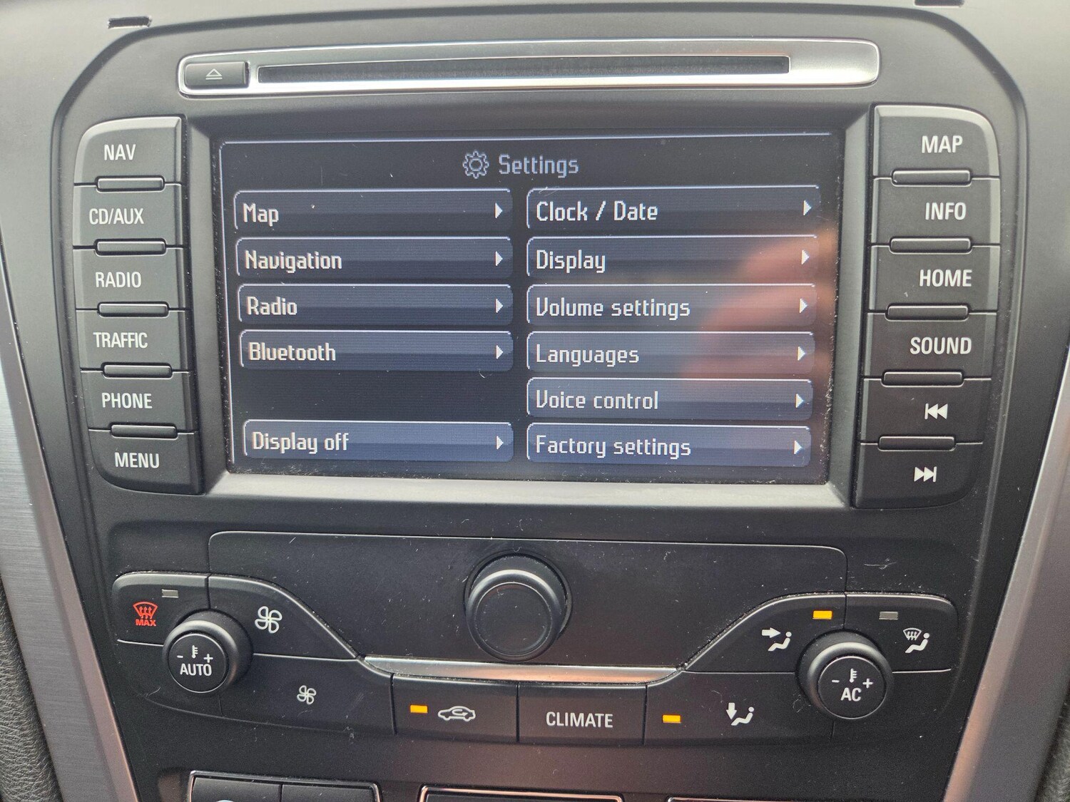 Used Ford Mondeo 2013 for sale - 77479174: Photo 19