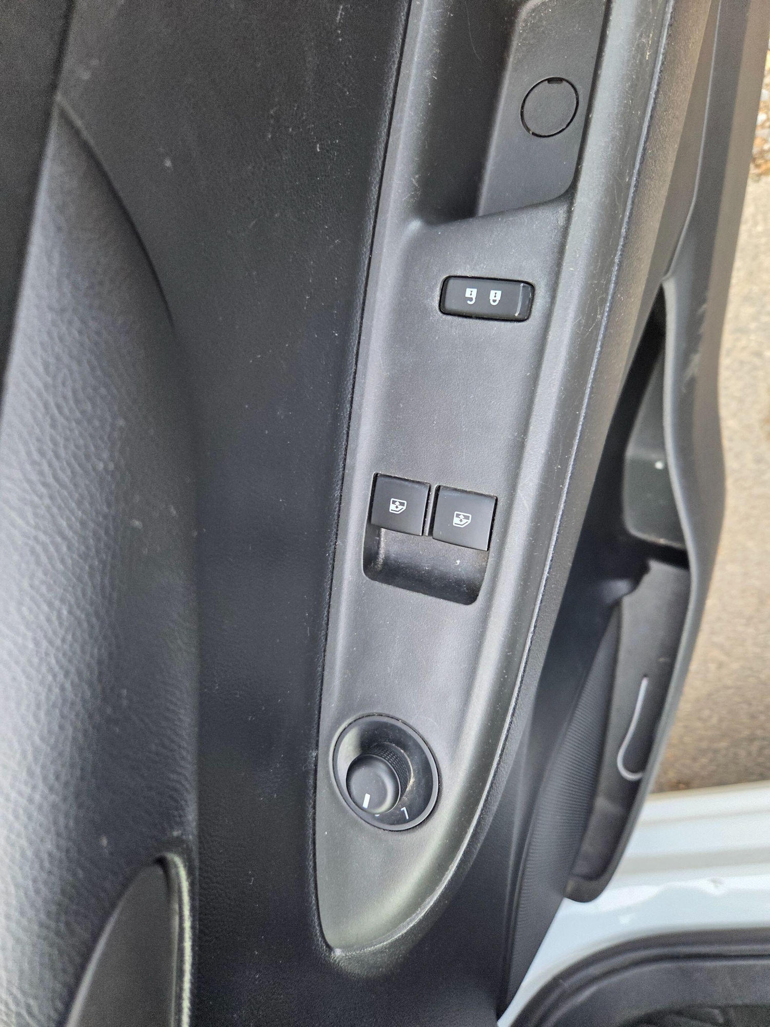 Used Vauxhall Viva 2015 for sale - 76996750: Photo 15