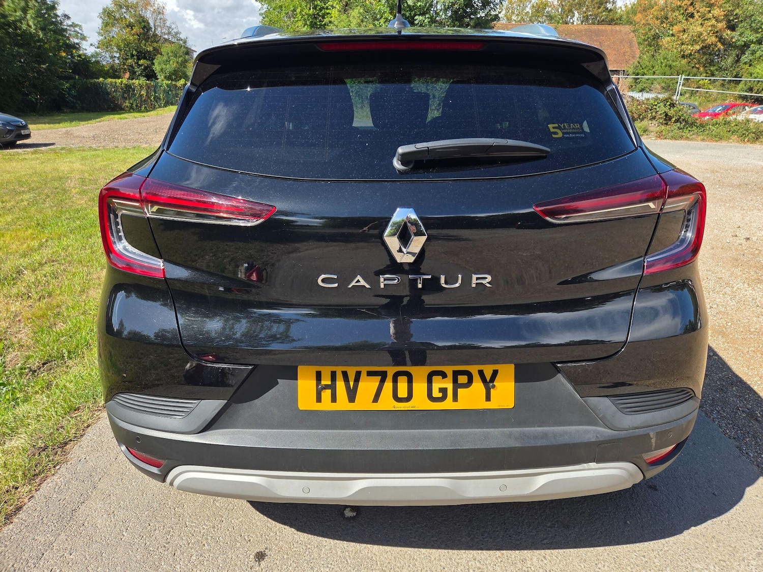 Used Renault Captur 2020 for sale - 76997747: Photo 9