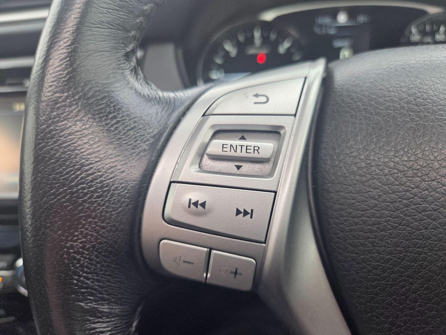 Used Nissan X-Trail 2015 for sale - 76912847: Photo 18