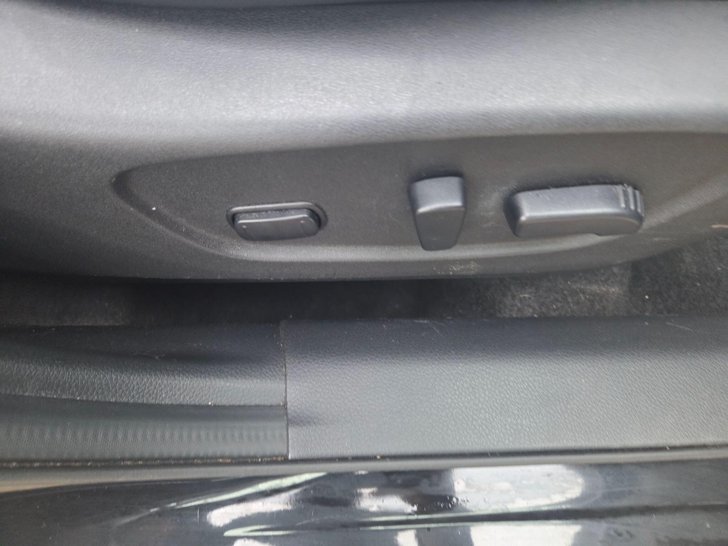 Used Nissan X-Trail 2015 for sale - 76912847: Photo 24