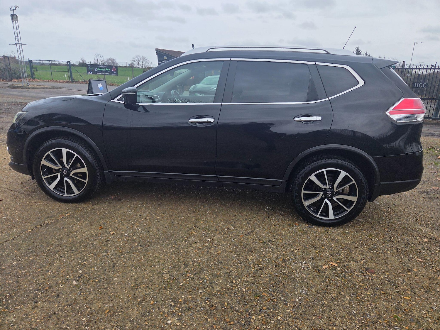 Used Nissan X-Trail 2015 for sale - 76912847: Photo 8