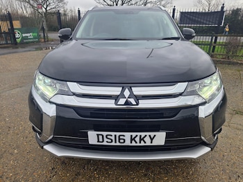 Used Mitsubishi Outlander 2016 for sale - 77215683: Photo