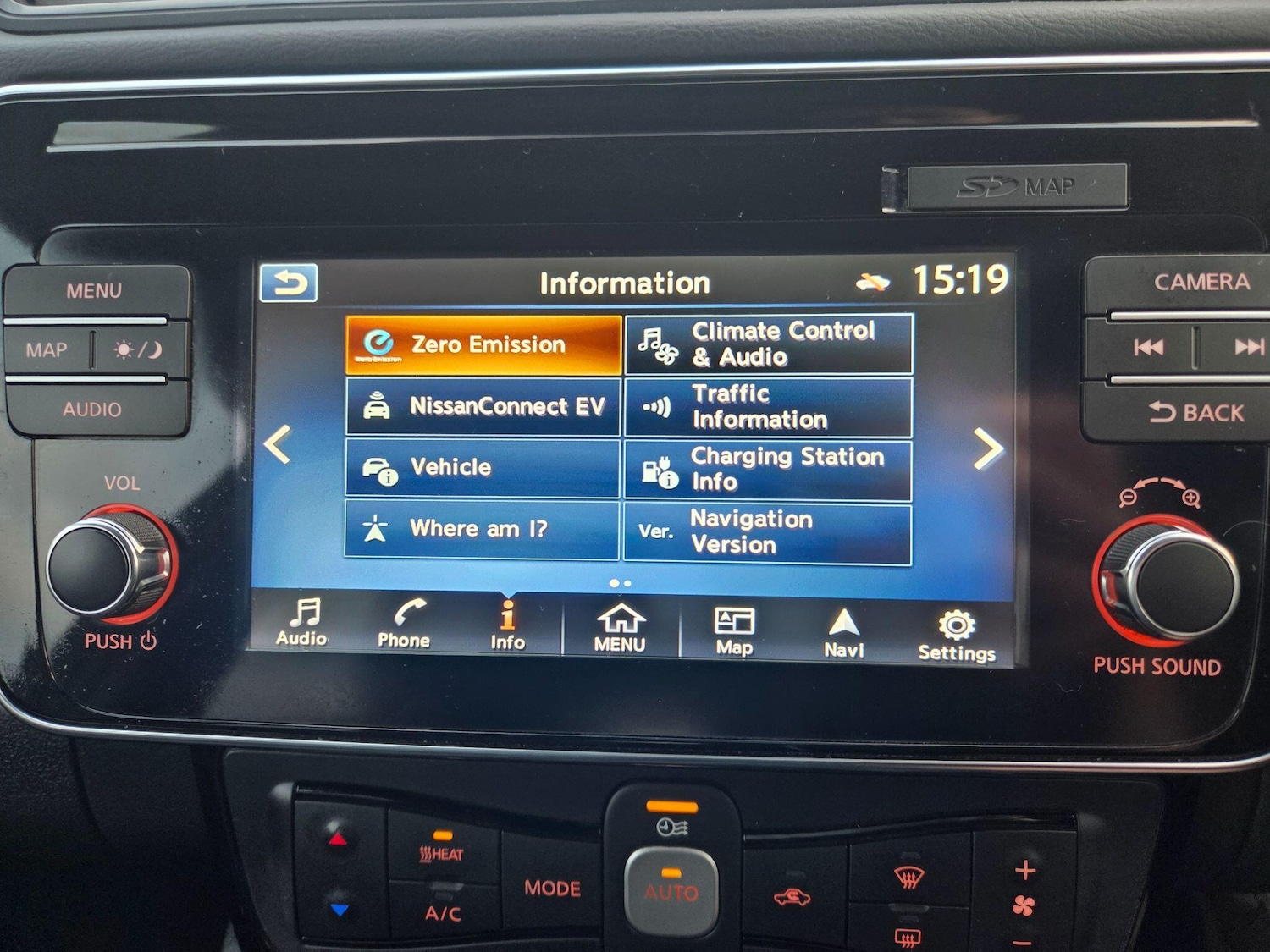 Used Nissan Leaf 2018 for sale - 76913538: Photo 27