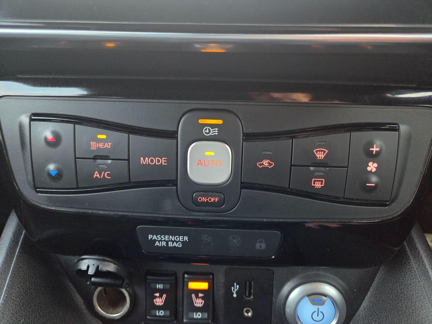 Used Nissan Leaf 2018 for sale - 76913538: Photo 31