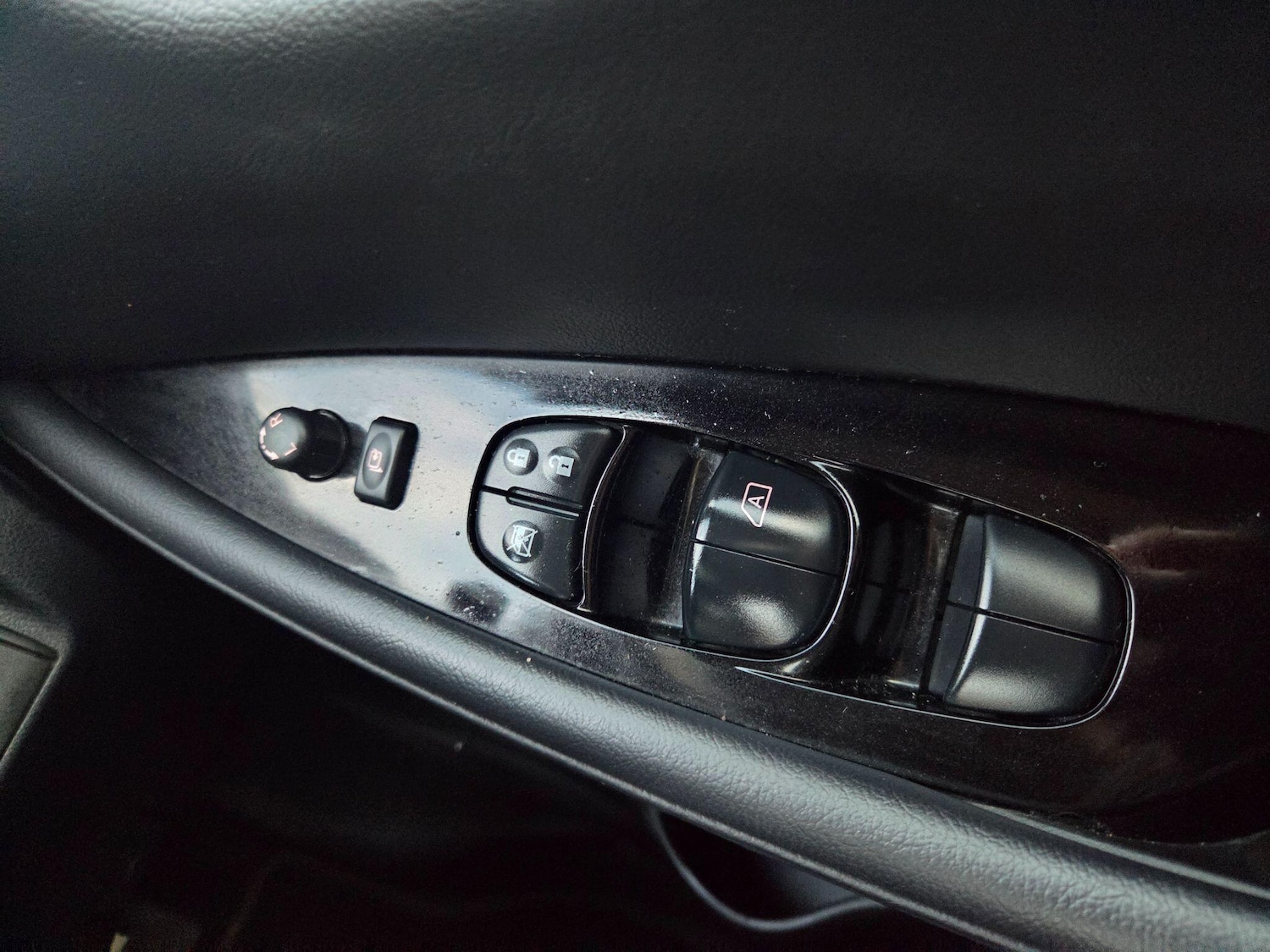 Used Nissan Leaf 2018 for sale - 76913538: Photo 38