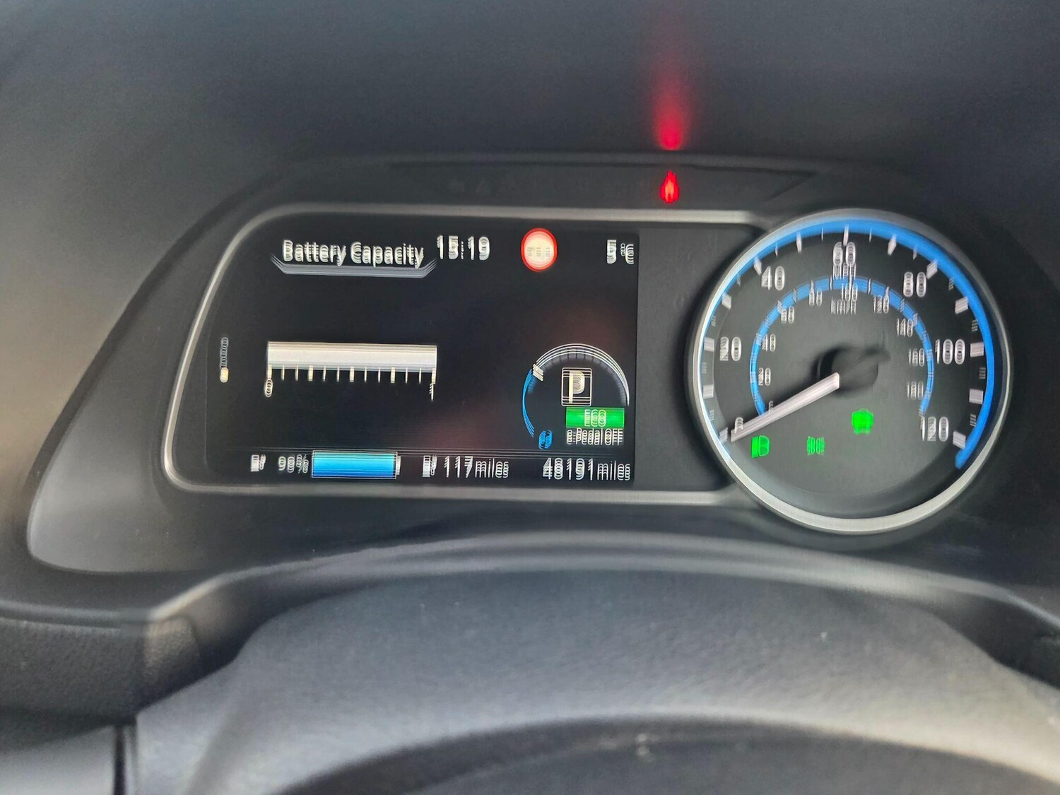 Used Nissan Leaf 2018 for sale - 76913538: Photo 40