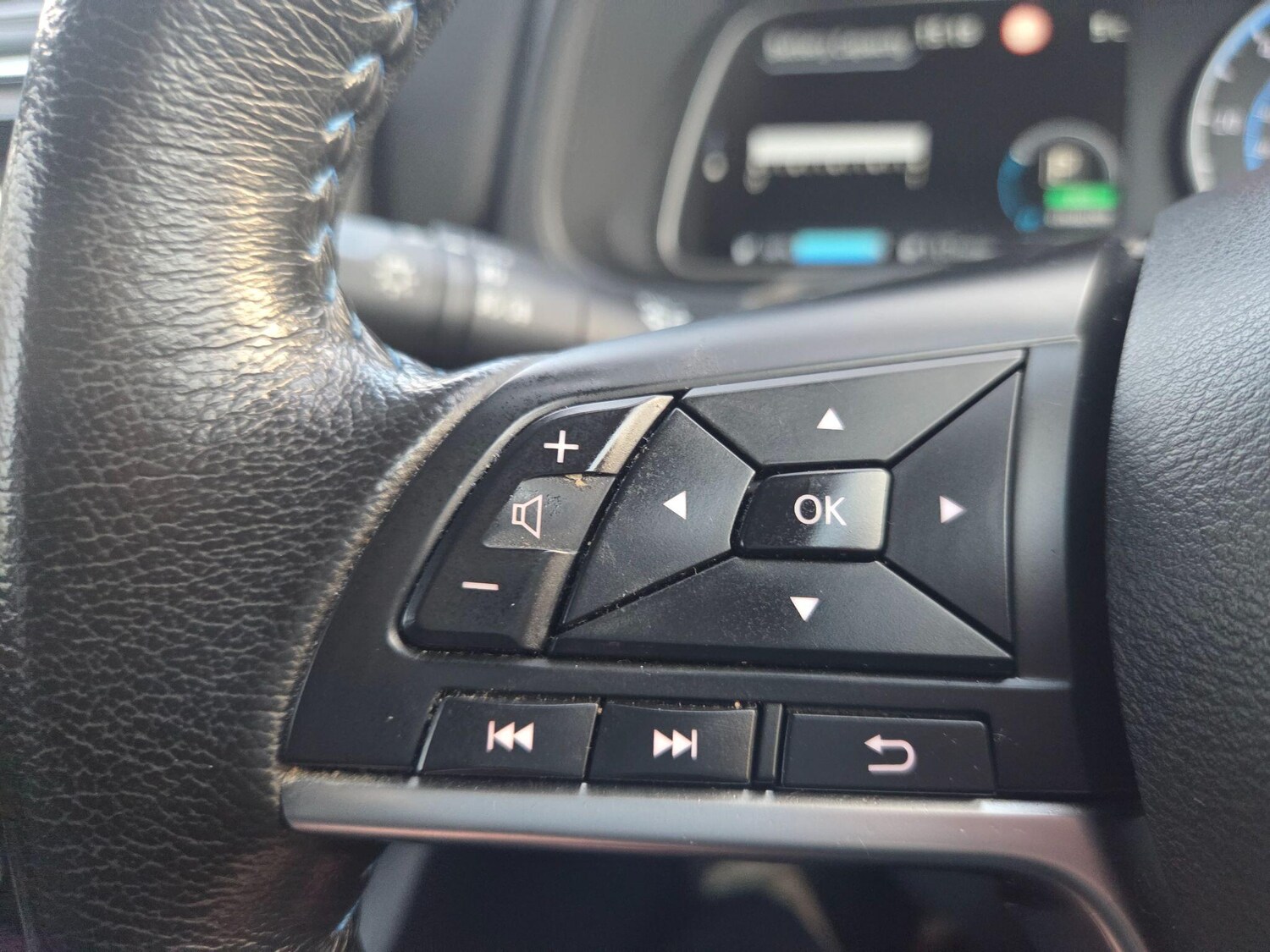 Used Nissan Leaf 2018 for sale - 76913538: Photo 42