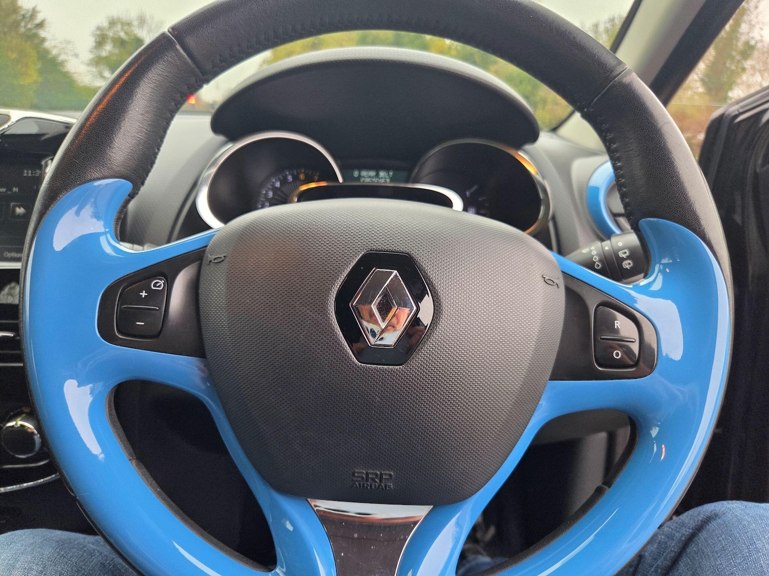 Used Renault Clio 2013 for sale - 76965237: Photo 26