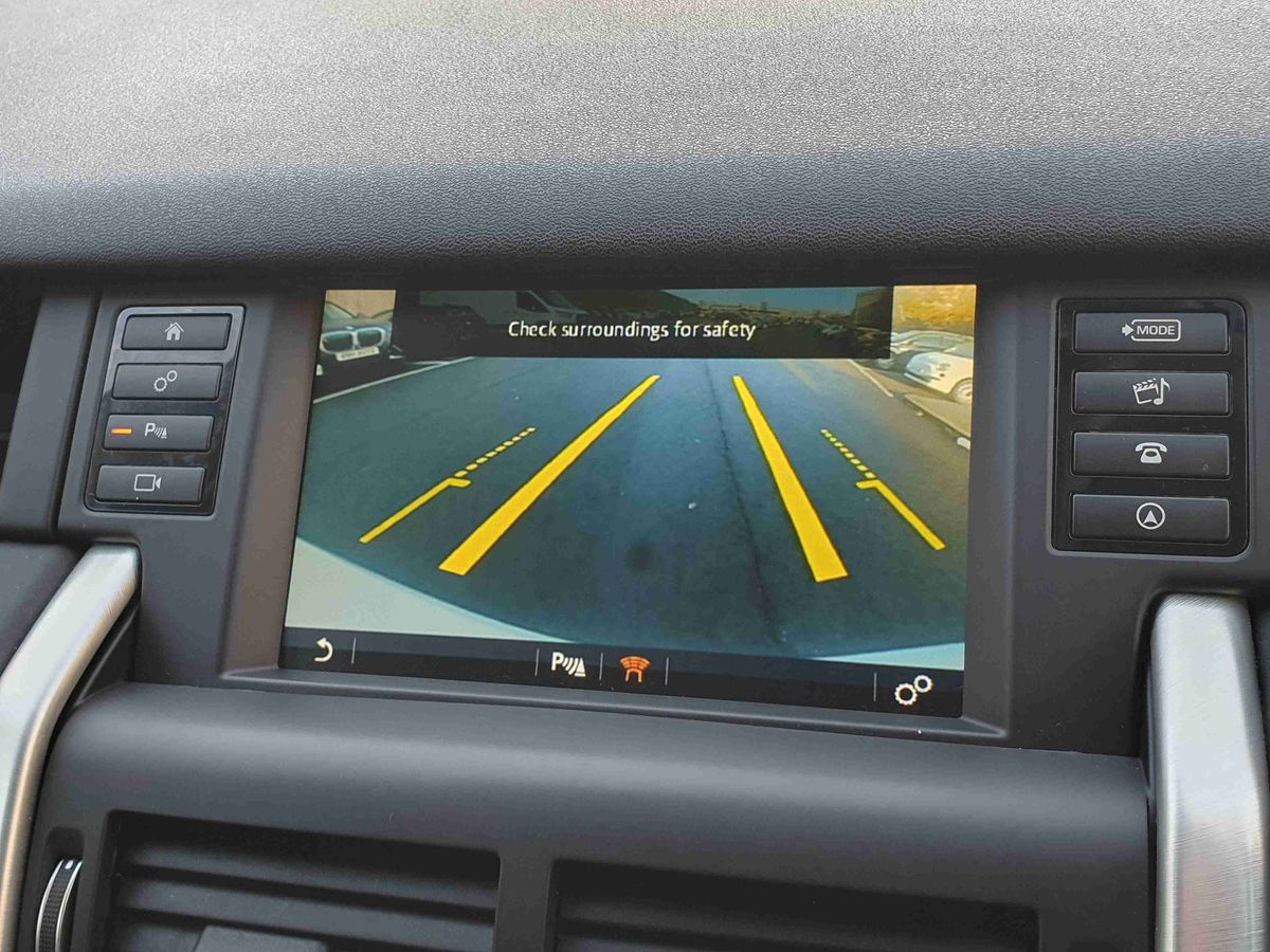 Used Land Rover Discovery Sport 2015 for sale - 76803972: Photo 26