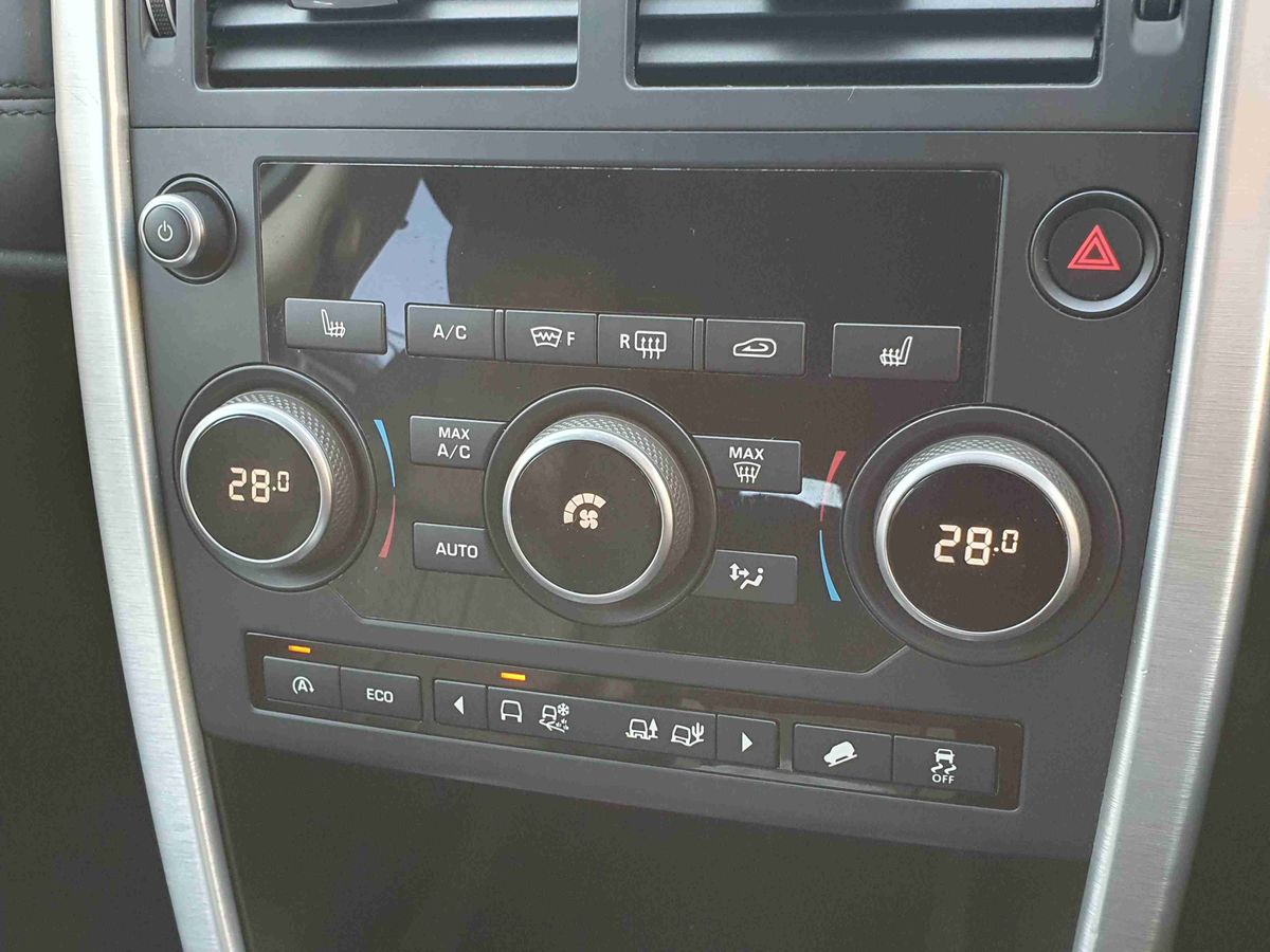 Used Land Rover Discovery Sport 2015 for sale - 76803972: Photo 28