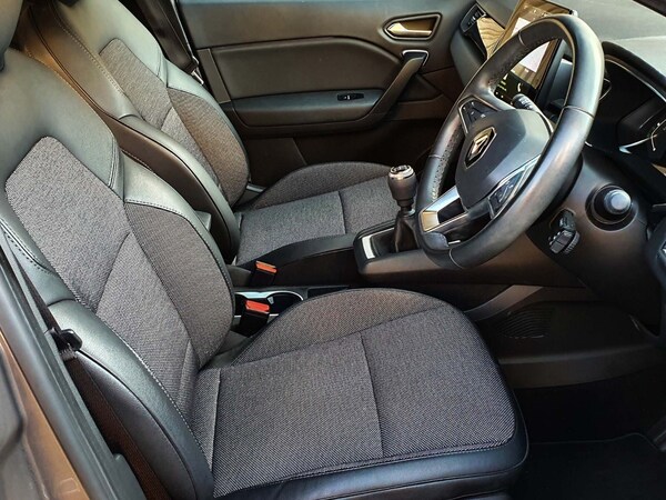 Used Renault Captur 2022 for sale - 74016923: Photo 11