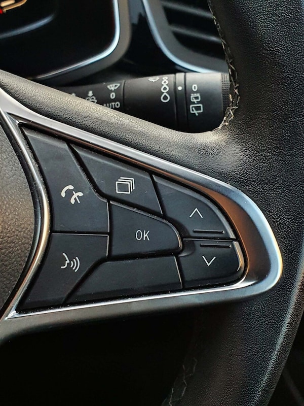 Used Renault Captur 2022 for sale - 74016923: Photo 35