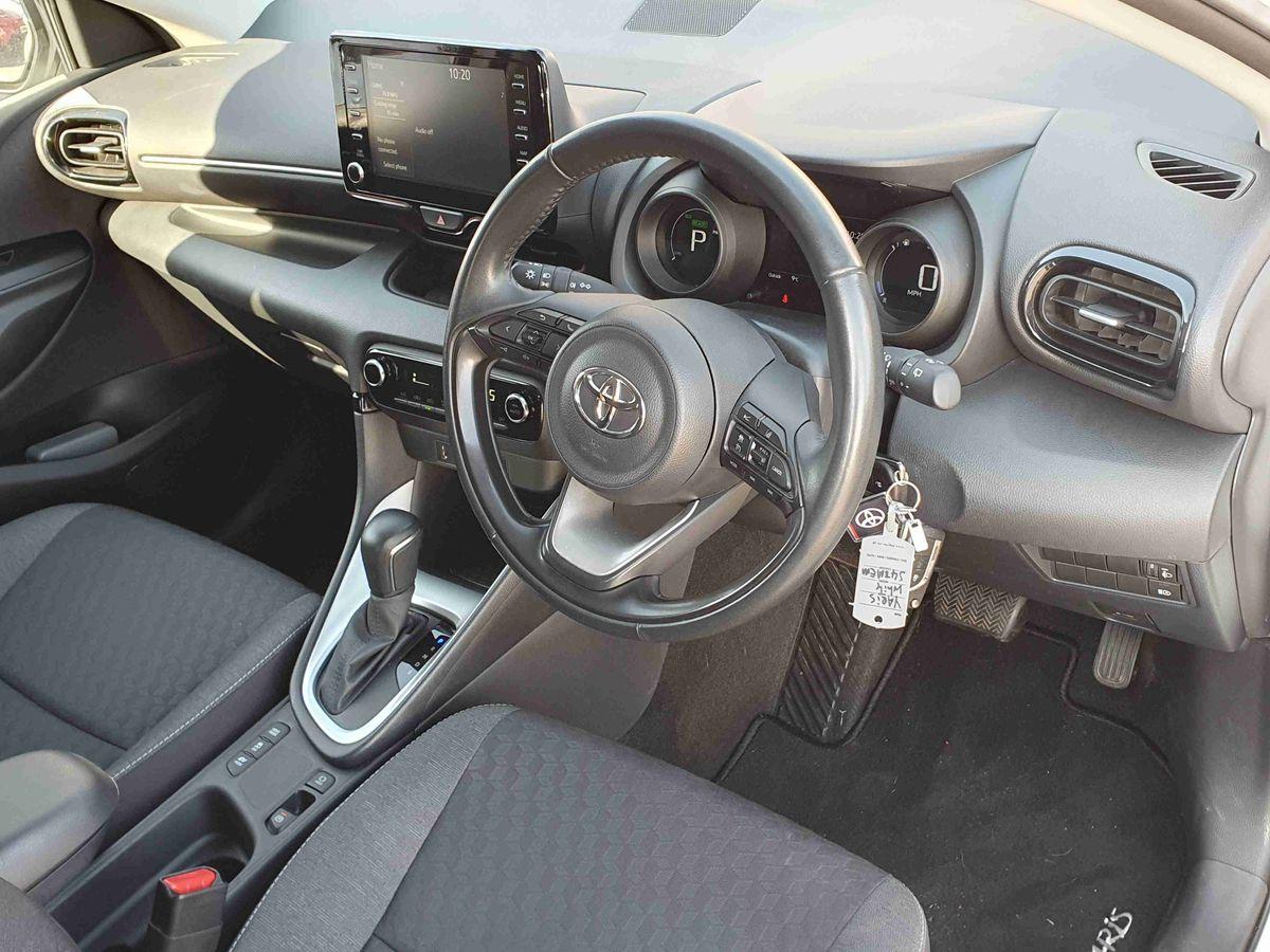 Used Toyota Yaris 2023 for sale - 77755594: Photo 10