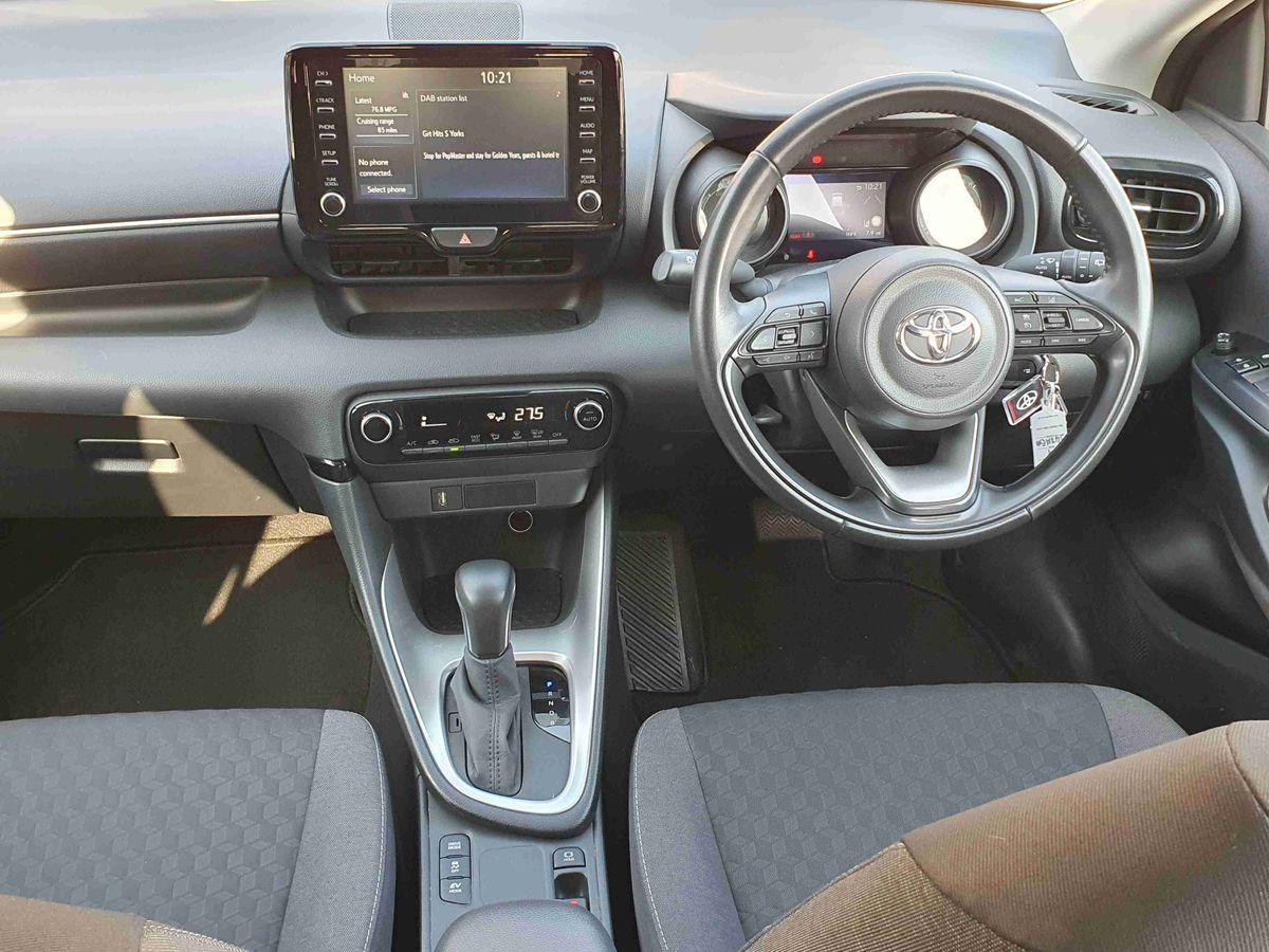 Used Toyota Yaris 2023 for sale - 77755594: Photo 11