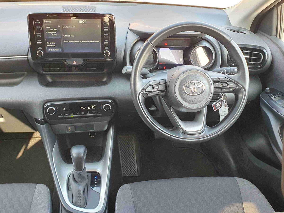 Used Toyota Yaris 2023 for sale - 77755594: Photo 12