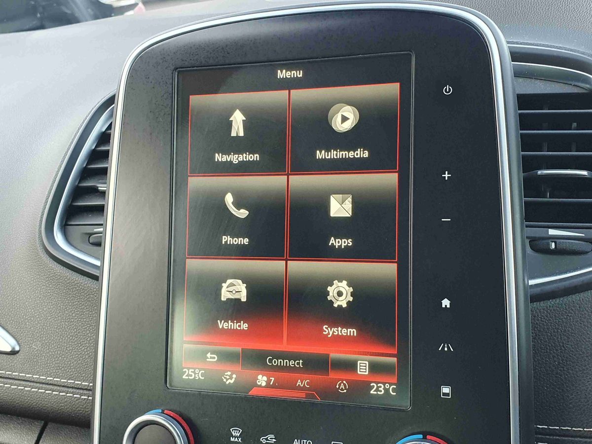 Used Renault Scenic 2017 for sale - 76817652: Photo 20