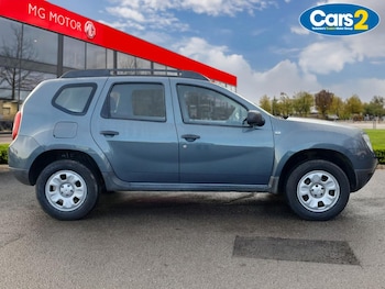 Used Dacia Duster 2013 for sale - 77205576: Photo
