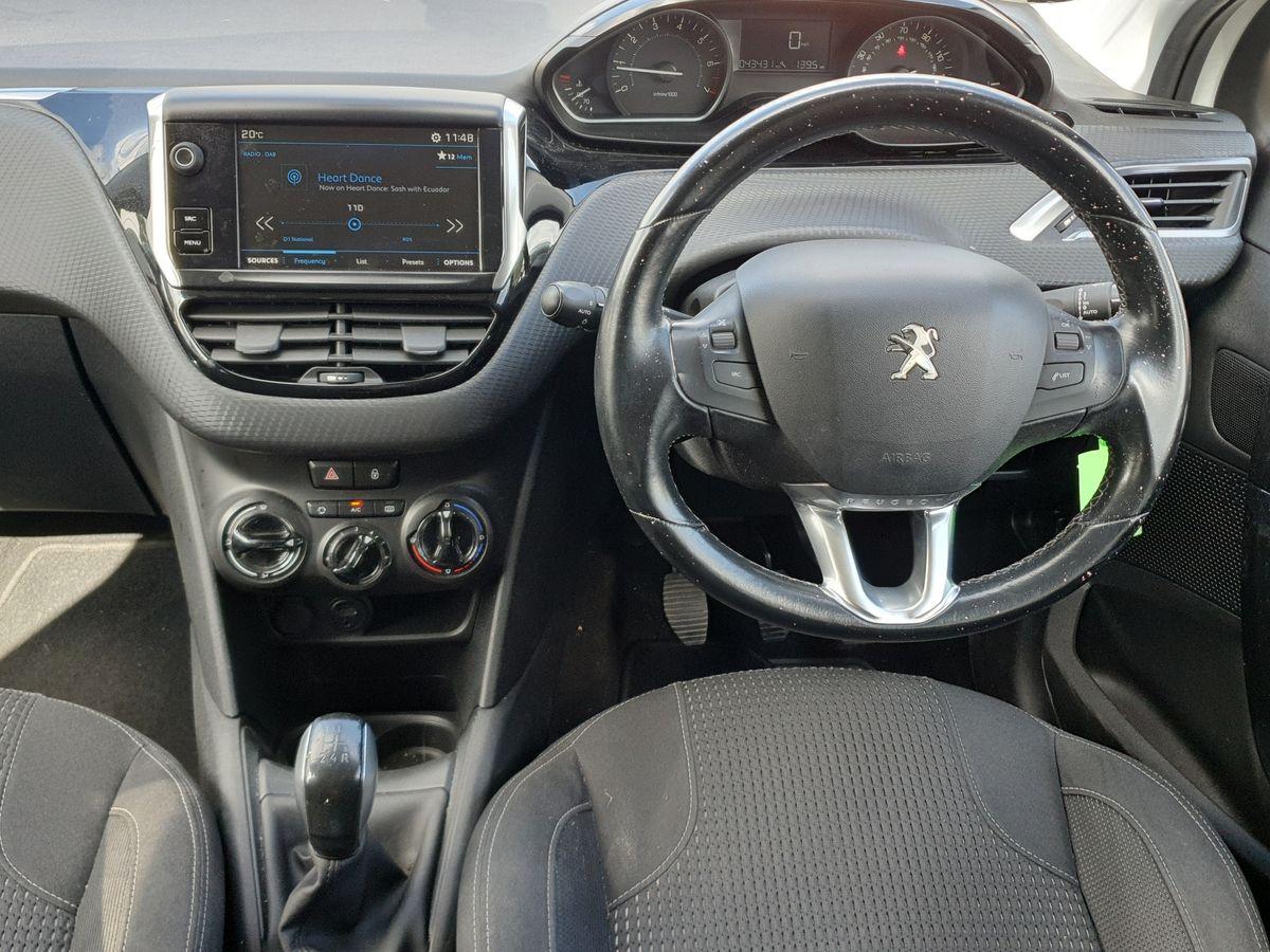 Used Peugeot 208 2017 for sale - 75943069: Photo 12
