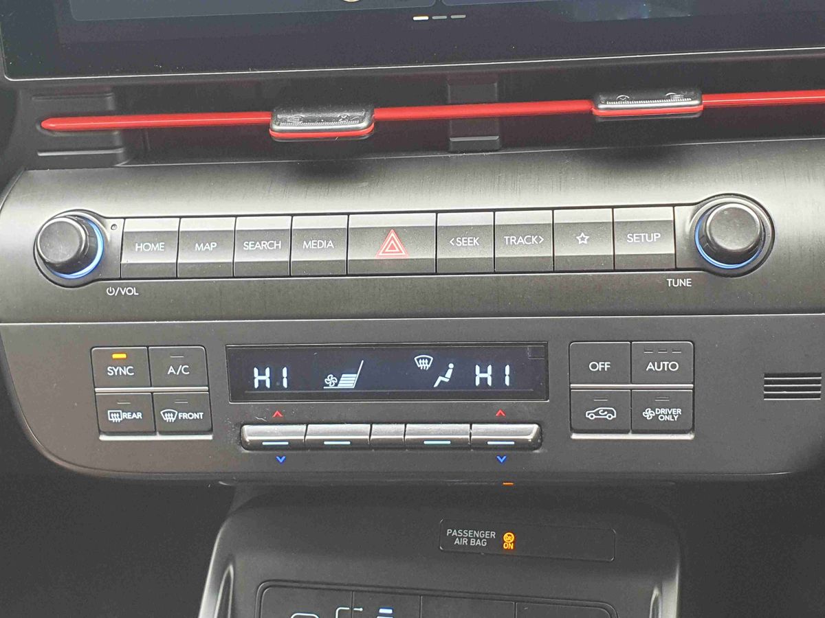 Used Hyundai KONA 2024 for sale - 77600424: Photo 30