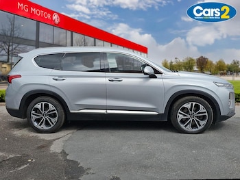 Used Hyundai Santa Fe 2018 for sale - 79454062: Photo