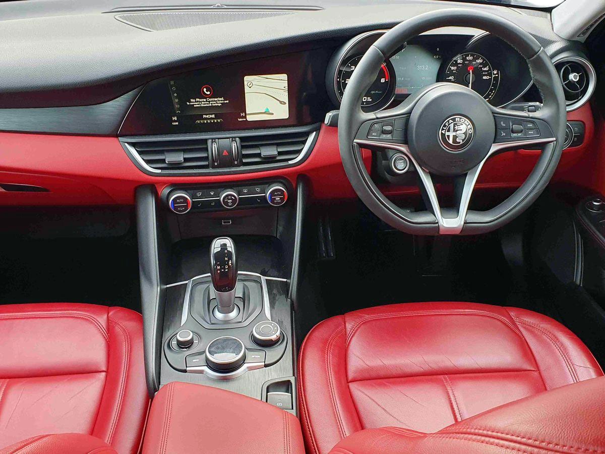 Used Alfa Romeo Giulia 2019 for sale - 76817666: Photo 11