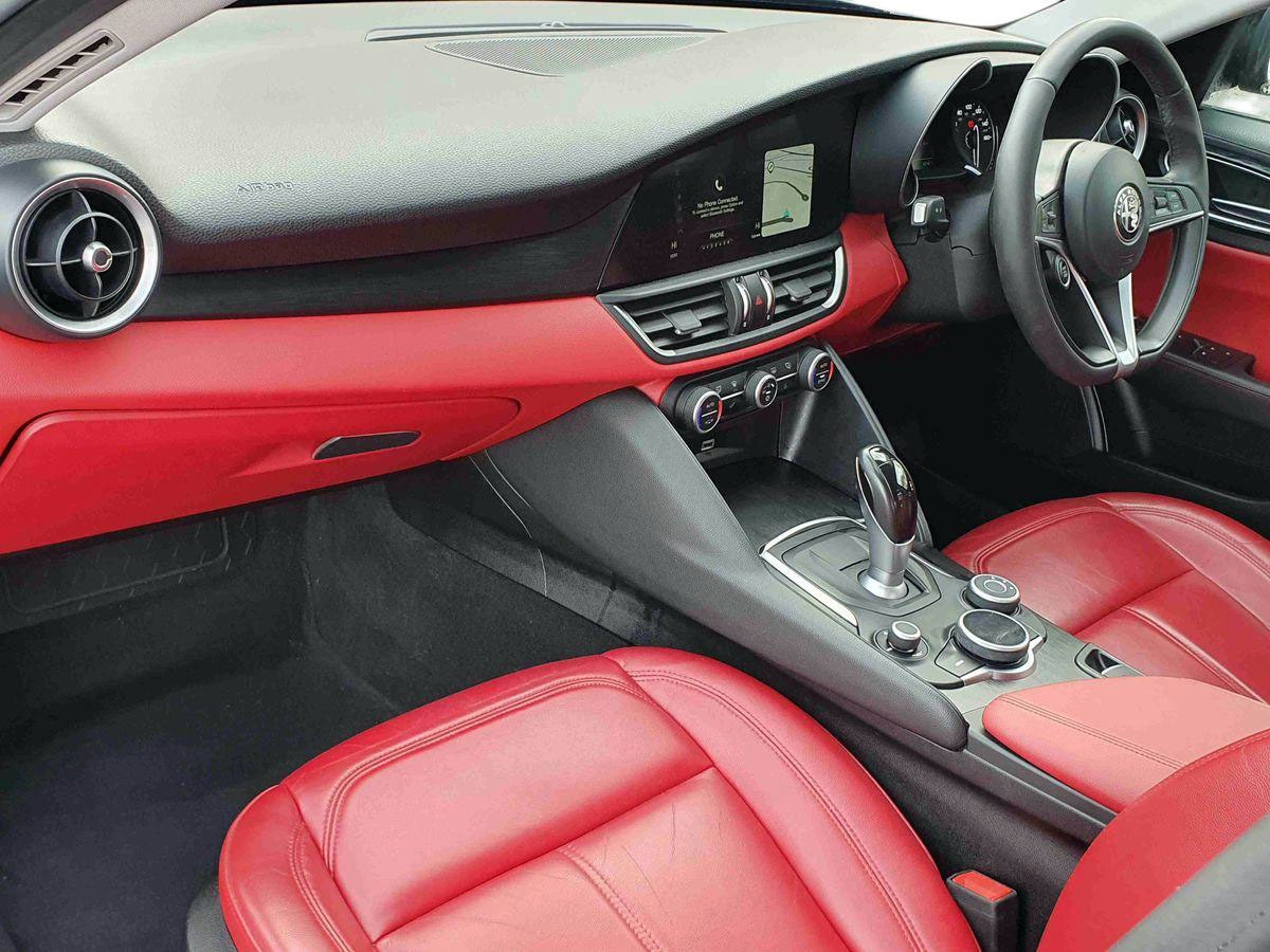 Used Alfa Romeo Giulia 2019 for sale - 76817666: Photo 15