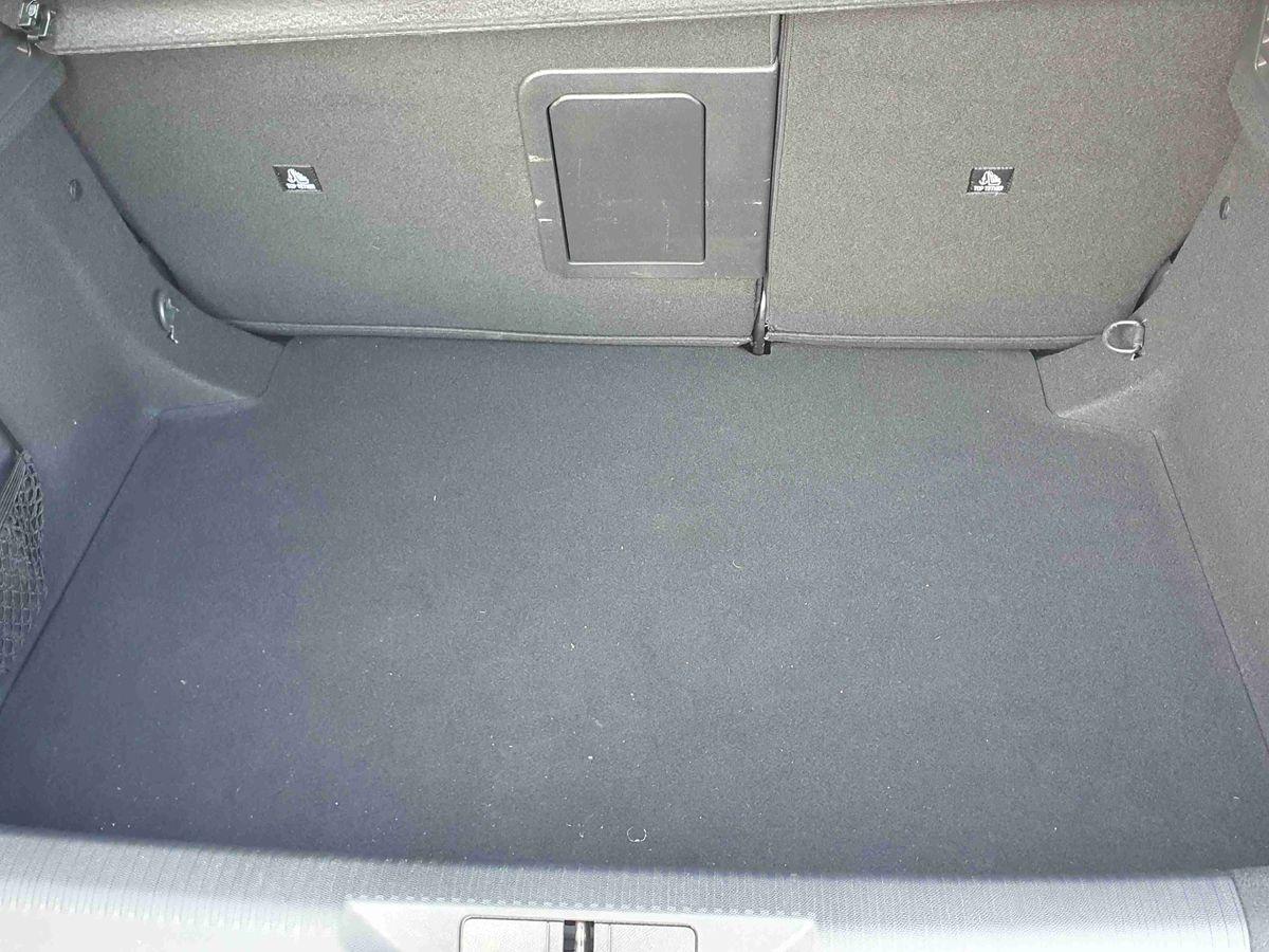 Used Peugeot 308 2023 for sale - 77082603: Photo 18