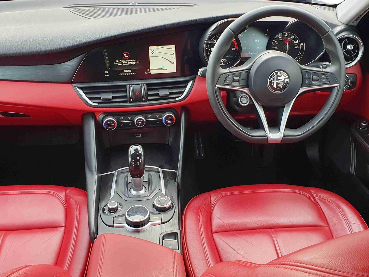 Used Alfa Romeo Giulia 2019 for sale - 76717400: Photo 11