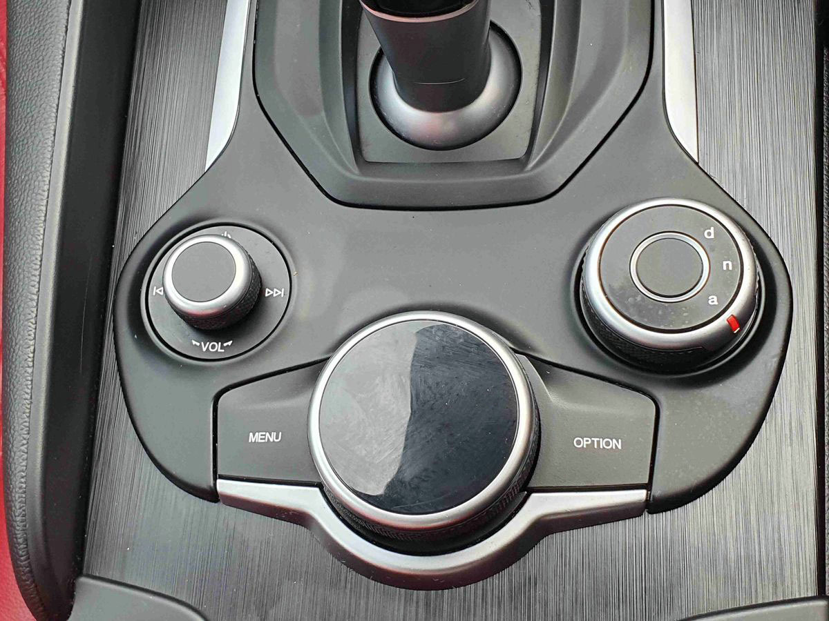 Used Alfa Romeo Giulia 2019 for sale - 76717400: Photo 24