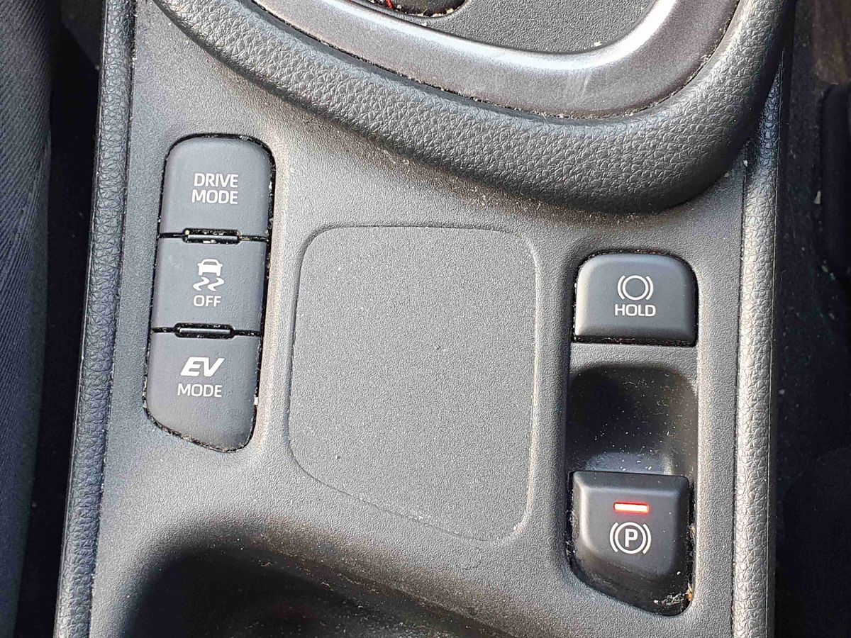 Used Toyota Yaris 2023 for sale - 77841470: Photo 25